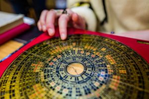Economic Troubles and the I Ching